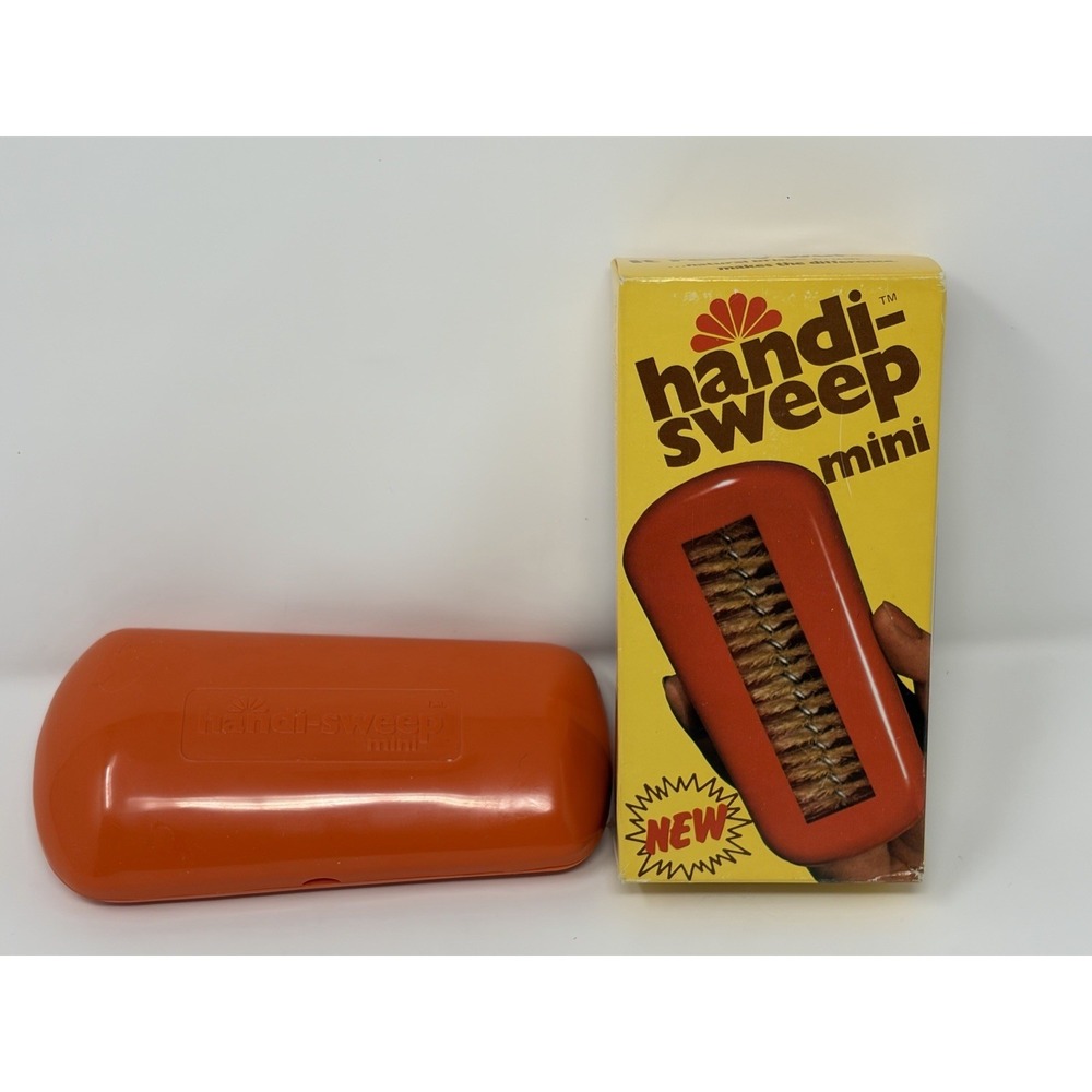 Vintage Handi-Sweep‎ Mini Manual Handheld Sweeper Natural Bristles With Box